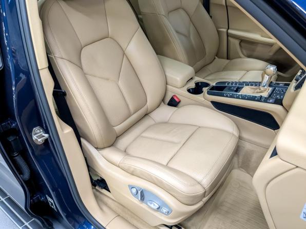 Porsche Macan I с пробегом 2016 года, цена 4 550 000 рублей, 48614 км, внедорожник, Автокод Объявления