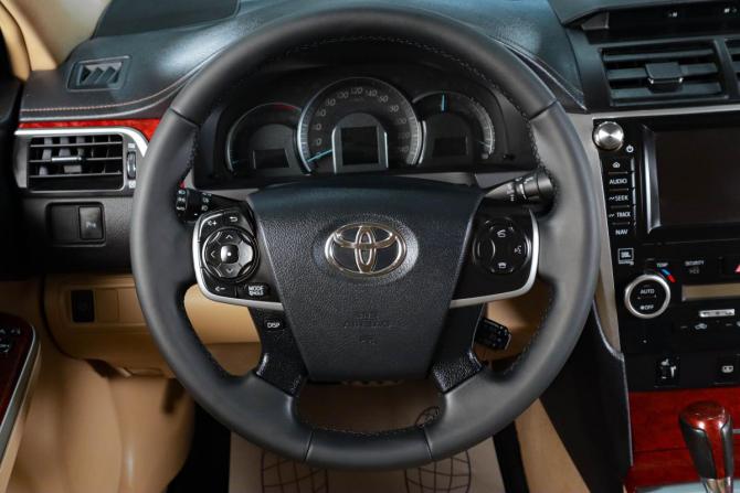Toyota Camry VII (XV50) с пробегом 2011 года, цена 1 669 000 рублей, 202698 км, седан, Автокод Объявления