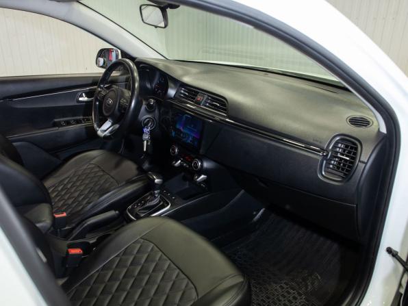Kia Rio IV с пробегом 2018 года, цена 1 745 000 рублей, 66682 км, хэтчбек, Автокод Объявления