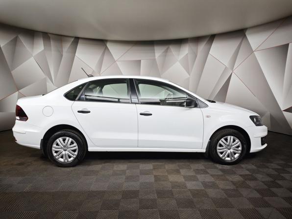 Volkswagen Polo V Рестайлинг с пробегом 2018 года, цена 1 120 000 рублей, 98154 км, седан, Автокод Объявления