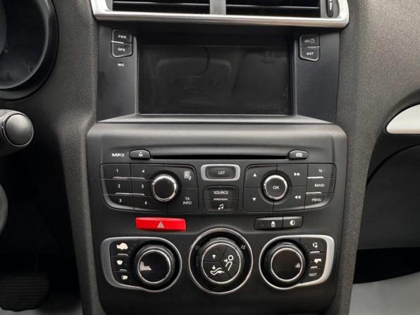 Citroen C4 II с пробегом 2015 года, цена 615 300 рублей, 189948 км, седан, Автокод Объявления