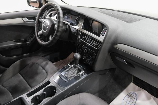 Audi A4 IV (B8) с пробегом 2011 года, цена 909 000 рублей, 268800 км, седан, Автокод Объявления