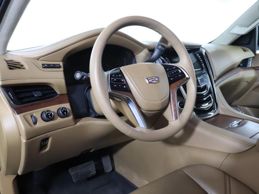 Cadillac Escalade IV Москва  - изображение 13
