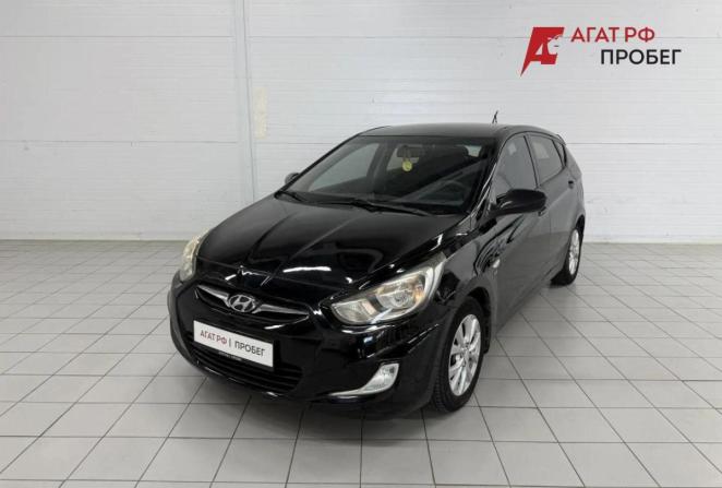 Hyundai Solaris I с пробегом 2012 года, цена 650 000 рублей, 198599 км, хэтчбек, Автокод Объявления