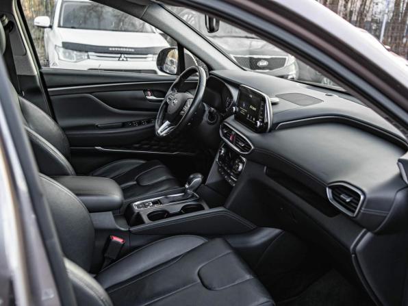 Hyundai Santa Fe IV с пробегом 2019 года, цена 2 479 000 рублей, 238838 км, внедорожник, Автокод Объявления