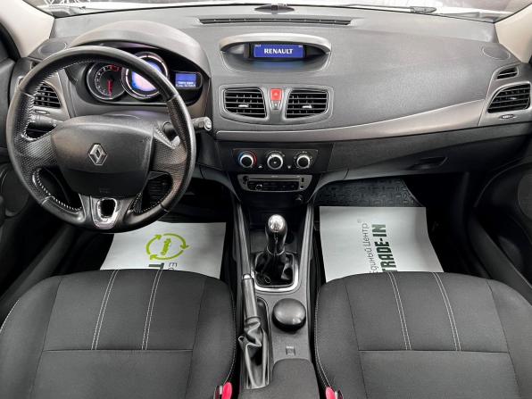 Renault Megane III Рестайлинг 2 с пробегом 2014 года, цена 895 000 рублей, 134268 км, хэтчбек, Автокод Объявления