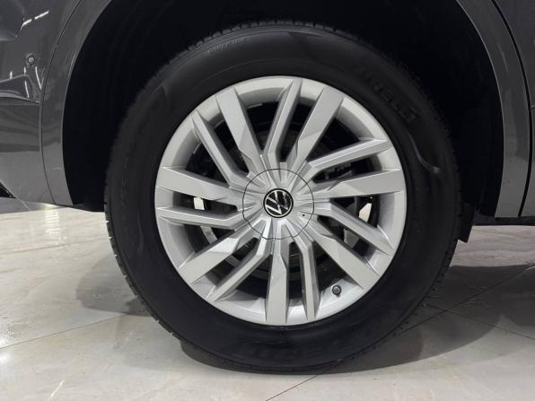 Новый Volkswagen Touareg III Рестайлинг 2025 года, цена 7 899 000 рублей, внедорожник, Автокод Объявления