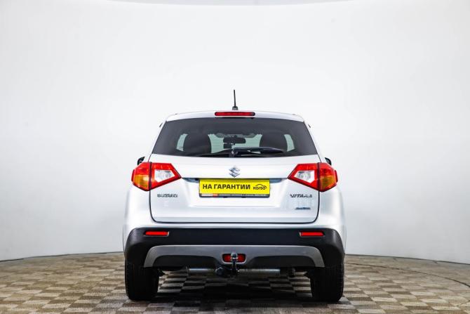 Suzuki Vitara II с пробегом 2016 года, цена 1 639 000 рублей, 165000 км, внедорожник, Автокод Объявления