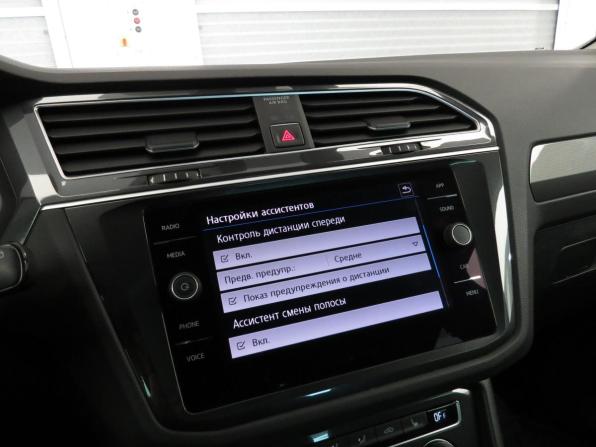 Volkswagen Tiguan II с пробегом 2018 года, цена 2 250 000 рублей, 156459 км, внедорожник, Автокод Объявления