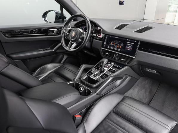 Porsche Cayenne III с пробегом 2018 года, цена 5 643 000 рублей, 110570 км, внедорожник, Автокод Объявления