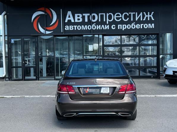 Mercedes-Benz E-Класс IV (W212 S212 C207) Рестайлинг с пробегом 2013 года, цена 1 960 000 рублей, 237813 км, седан, Автокод Объявления
