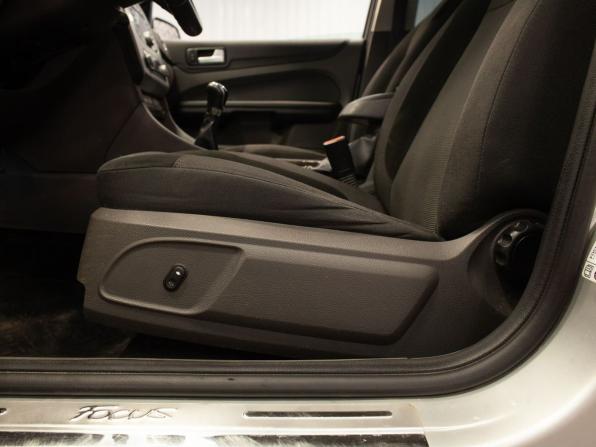 Ford Focus II с пробегом 2007 года, цена 585 000 рублей, 179985 км, универсал, Автокод Объявления
