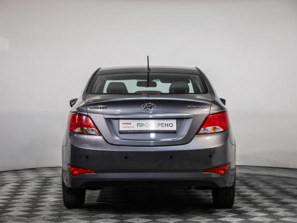 Hyundai Solaris I Рестайлинг с пробегом 2015 года, цена 1 219 000 рублей, 51033 км, седан, Автокод Объявления
