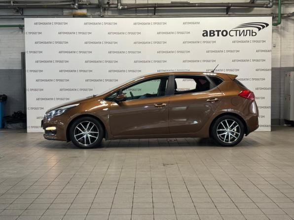 Kia Ceed II Рестайлинг с пробегом 2015 года, цена 879 000 рублей, 102000 км, хэтчбек, Автокод Объявления