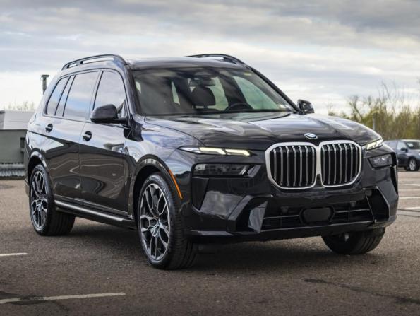 BMW X7 I (G07) Рестайлинг с пробегом 2022 года, цена 13 390 000 рублей, 49161 км, внедорожник, Автокод Объявления