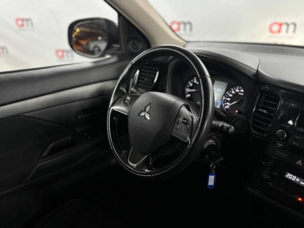 Mitsubishi Outlander III Рестайлинг 2 с пробегом 2018 года, цена 1 749 000 рублей, 119000 км, внедорожник, Автокод Объявления
