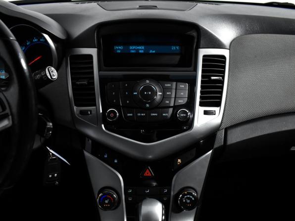 Chevrolet Cruze I Рестайлинг с пробегом 2012 года, цена 700 000 рублей, 199638 км, хэтчбек, Автокод Объявления