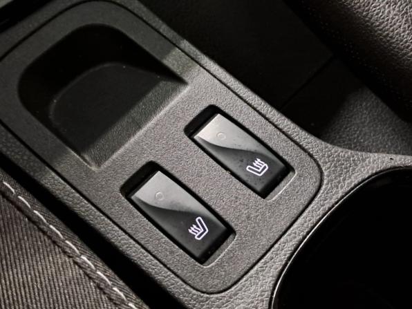 Renault Kaptur I Рестайлинг с пробегом 2021 года, цена 1 355 000 рублей, 67445 км, внедорожник, Автокод Объявления