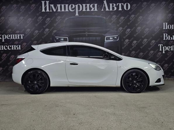 Opel Astra J Рестайлинг с пробегом 2013 года, цена 895 000 рублей, 170949 км, хэтчбек, Автокод Объявления