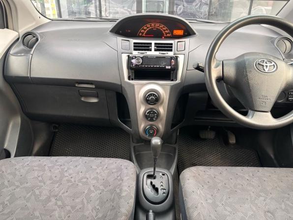 Toyota Vitz II (XP90) с пробегом 2010 года, цена 450 000 рублей, 215203 км, хэтчбек, Автокод Объявления