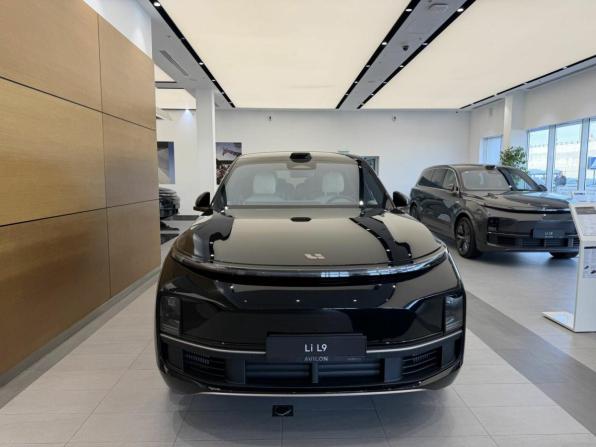 Новый Li Auto (Lixiang) L9 I Рестайлинг 2025 года, цена 11 990 000 рублей, внедорожник, Автокод Объявления