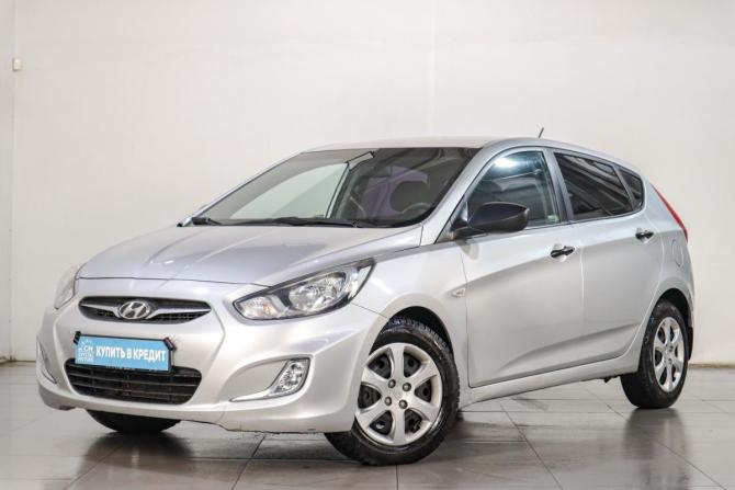 Hyundai Solaris I с пробегом 2013 года, цена 639 000 рублей, 295000 км, хэтчбек, Автокод Объявления