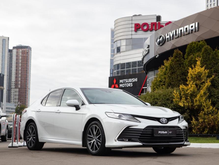 Toyota Camry VIII (XV70) Рестайлинг Москва  - изображение 2