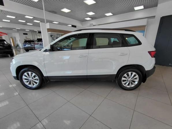 Skoda Karoq I с пробегом 2021 года, цена 2 460 000 рублей, 59000 км, внедорожник, Автокод Объявления