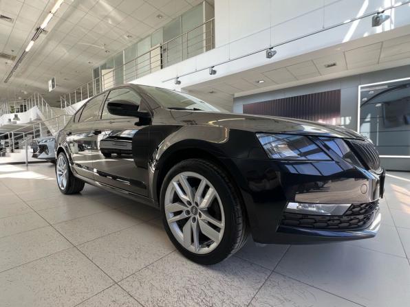 Skoda Octavia III (A7) Рестайлинг с пробегом 2018 года, цена 1 749 000 рублей, 137507 км, лифтбек, Автокод Объявления