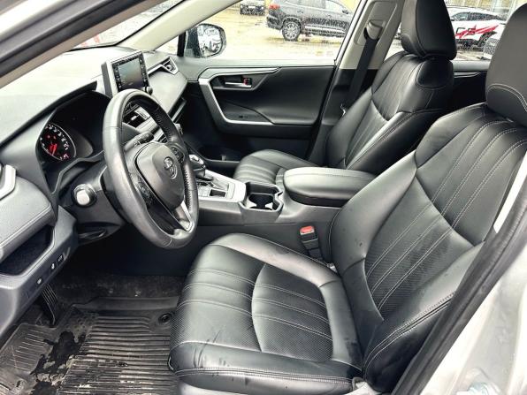 Toyota RAV4 V (XA50) с пробегом 2021 года, цена 3 315 000 рублей, 98470 км, внедорожник, Автокод Объявления