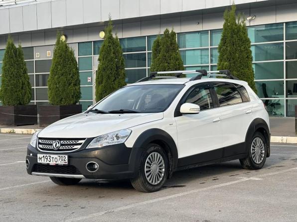 Dongfeng H30 Cross с пробегом 2015 года, цена 535 000 рублей, 134300 км, хэтчбек, Автокод Объявления