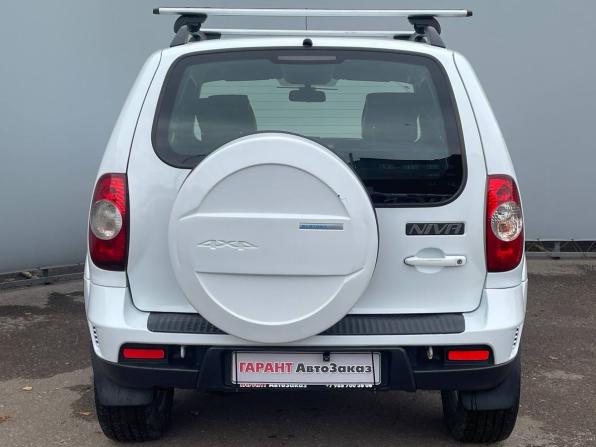 Chevrolet Niva I Рестайлинг с пробегом 2013 года, цена 490 000 рублей, 207398 км, внедорожник, Автокод Объявления