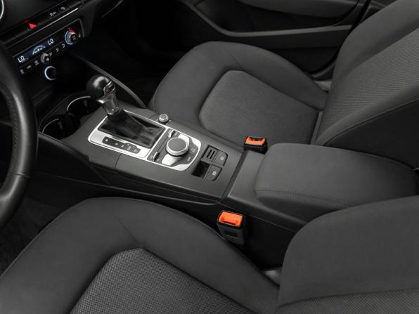 Audi A3 III (8V) Рестайлинг с пробегом 2017 года, цена 1 980 000 рублей, 57217 км, седан, Автокод Объявления