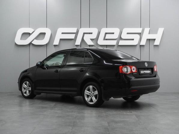 Volkswagen Jetta V с пробегом 2010 года, цена 824 000 рублей, 176518 км, седан, Автокод Объявления