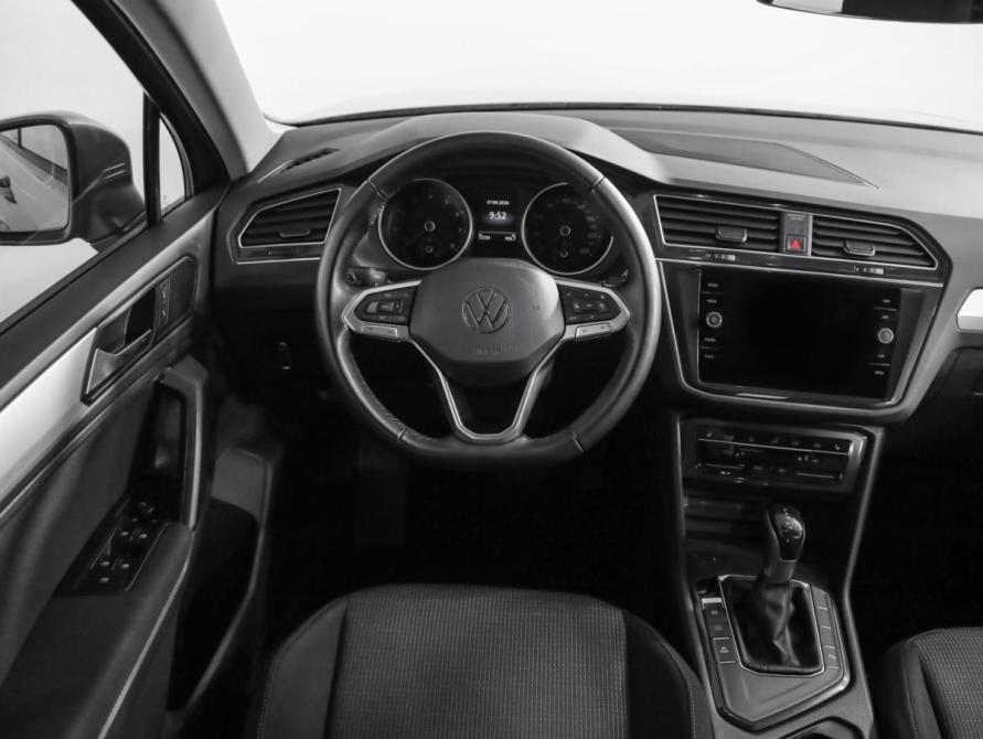 Volkswagen Tiguan II Рестайлинг Санкт-Петербург  - изображение 12