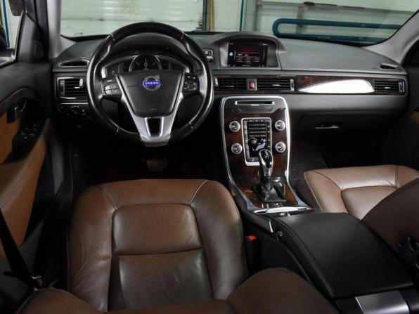 Volvo XC70 II Рестайлинг с пробегом 2014 года, цена 1 939 000 рублей, 232096 км, универсал, Автокод Объявления