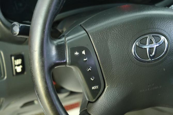Toyota Avensis II с пробегом 2004 года, цена 749 000 рублей, 301000 км, седан, Автокод Объявления