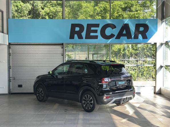Volkswagen T-Cross I с пробегом 2020 года, цена 1 530 000 рублей, 234103 км, внедорожник, Автокод Объявления