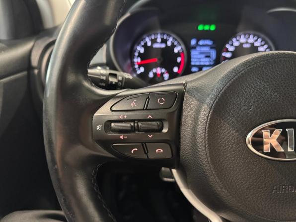 Kia Rio IV с пробегом 2018 года, цена 1 630 000 рублей, 60000 км, седан, Автокод Объявления