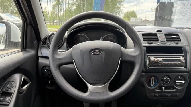 Lada (ВАЗ) Granta I Рестайлинг с пробегом 2023 года, цена 645 000 рублей, 93436 км, лифтбек, Автокод Объявления