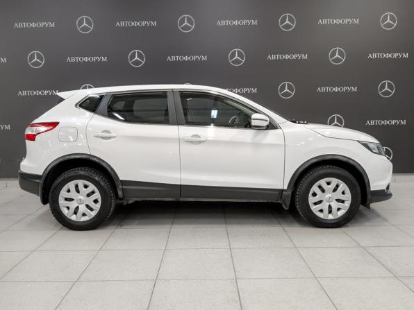Nissan Qashqai II с пробегом 2015 года, цена 1 520 000 рублей, 123175 км, внедорожник, Автокод Объявления