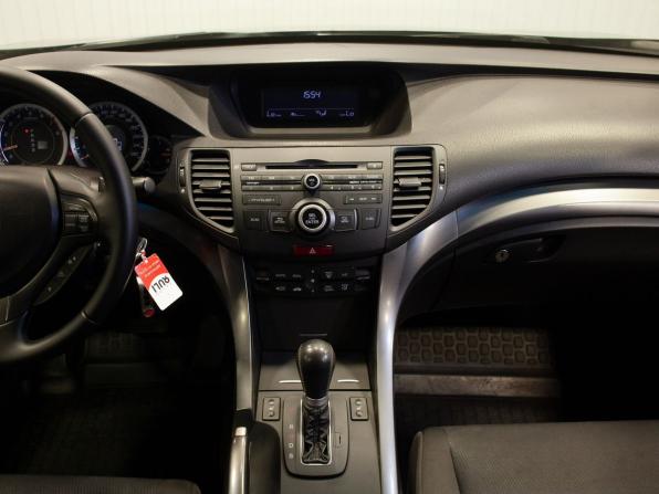 Honda Accord VIII Рестайлинг с пробегом 2011 года, цена 1 475 000 рублей, 167539 км, седан, Автокод Объявления