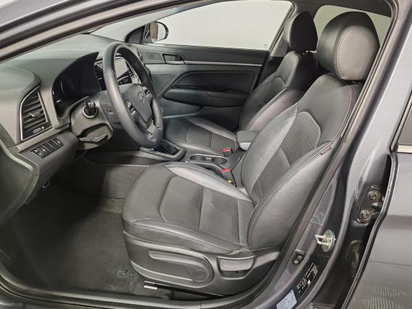 Hyundai Elantra VI (AD) с пробегом 2016 года, цена 1 179 000 рублей, 180619 км, седан, Автокод Объявления