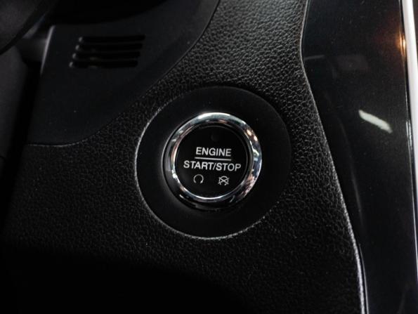 Ford Explorer V Рестайлинг с пробегом 2015 года, цена 2 800 000 рублей, 161629 км, внедорожник, Автокод Объявления