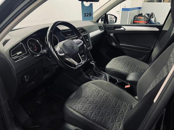 Volkswagen Tiguan II Рестайлинг с пробегом 2022 года, цена 3 150 000 рублей, 54805 км, внедорожник, Автокод Объявления