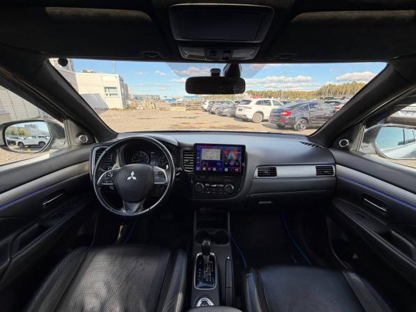 Mitsubishi Outlander III с пробегом 2013 года, цена 1 315 000 рублей, 261292 км, внедорожник, Автокод Объявления
