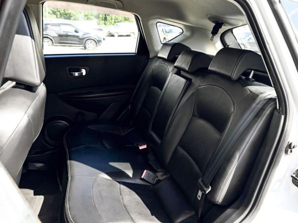 Nissan Qashqai I с пробегом 2008 года, цена 865 000 рублей, 255479 км, внедорожник, Автокод Объявления