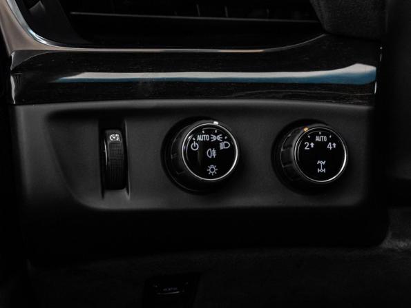 Cadillac Escalade IV с пробегом 2016 года, цена 3 499 000 рублей, 149993 км, внедорожник, Автокод Объявления