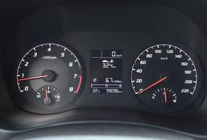 Hyundai Solaris II Рестайлинг с пробегом 2020 года, цена 1 490 000 рублей, 99096 км, седан, Автокод Объявления