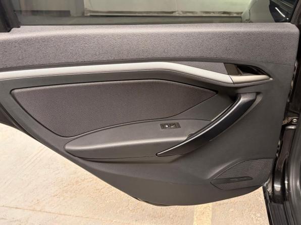 Lada (ВАЗ) Vesta I с пробегом 2019 года, цена 1 040 000 рублей, 107511 км, универсал, Автокод Объявления